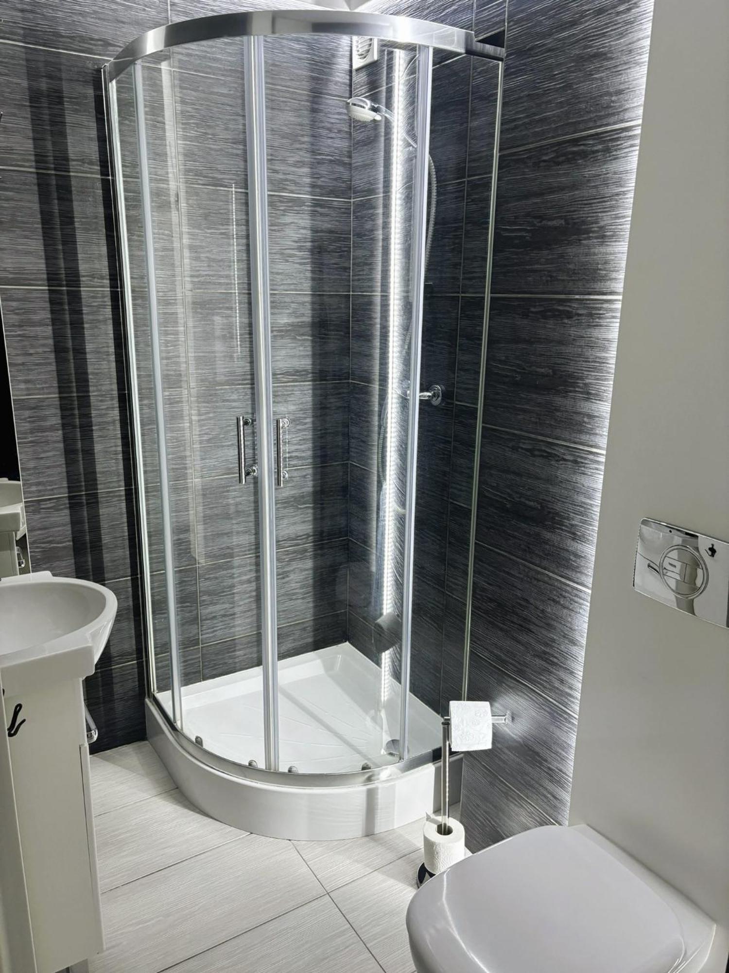 Project Comfort Apartament Grzybowska 30/1211 Varsavia Esterno foto